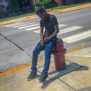 Meet your Posher, Guchie